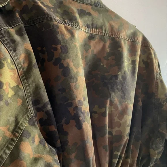 **SOLD** Nasty Gal cropped army military jacket S/M - Picture 4 of 10